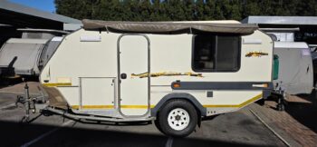 Pre-owned Caravans - Jurgens Safari Caravans 2004 Jurgens Explorer